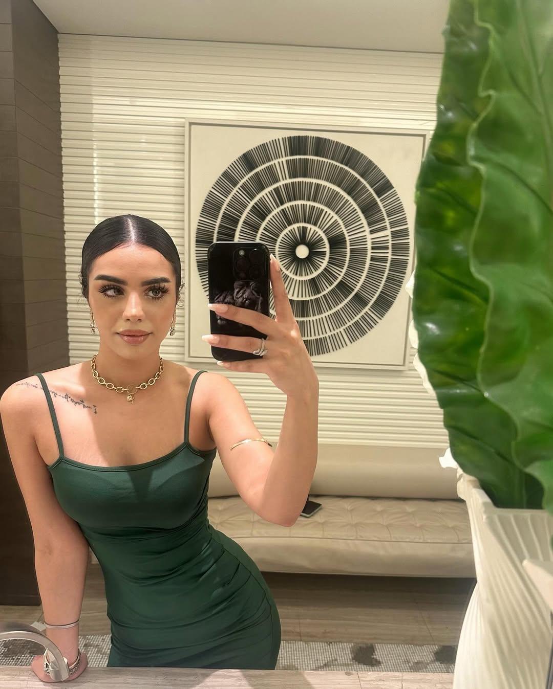 Merdivenköy Escort Bayan Yasemin Cazibenin Yeni İmzası